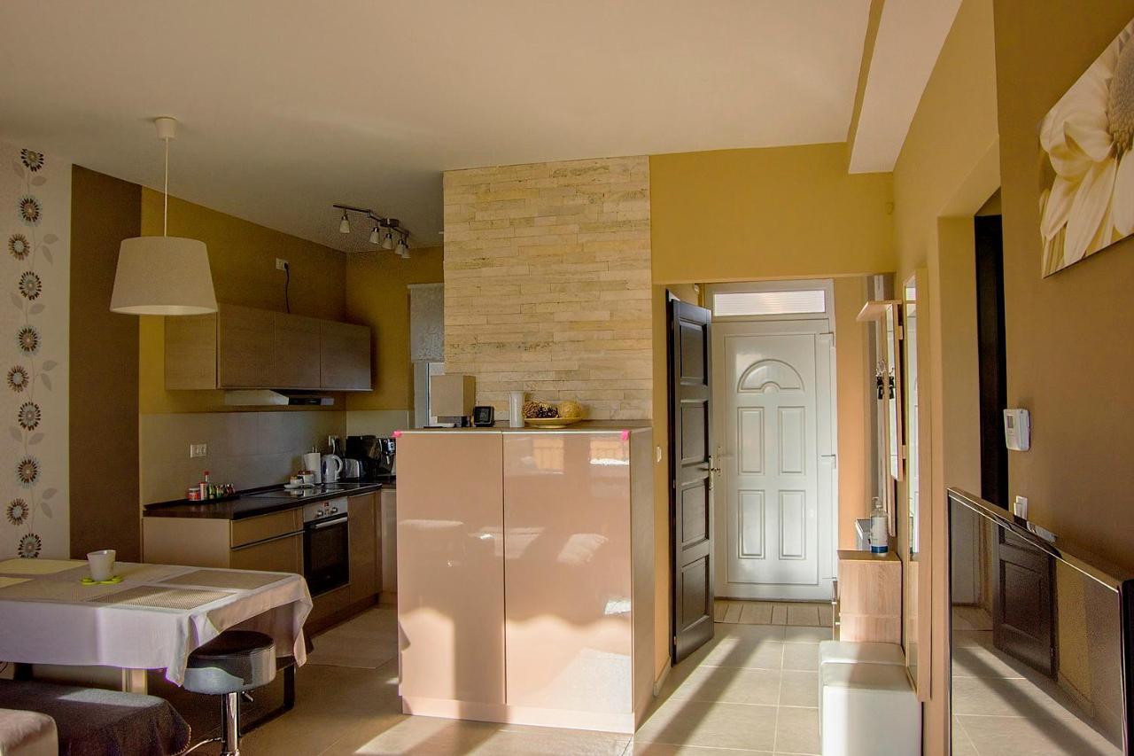 Apartamento Panorama Apartman Zamárdi Exterior foto