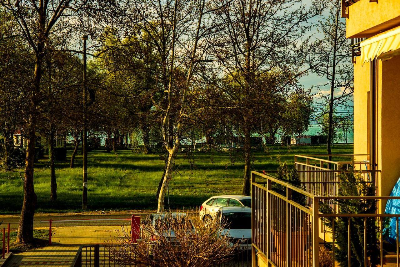 Apartamento Panorama Apartman Zamárdi Exterior foto